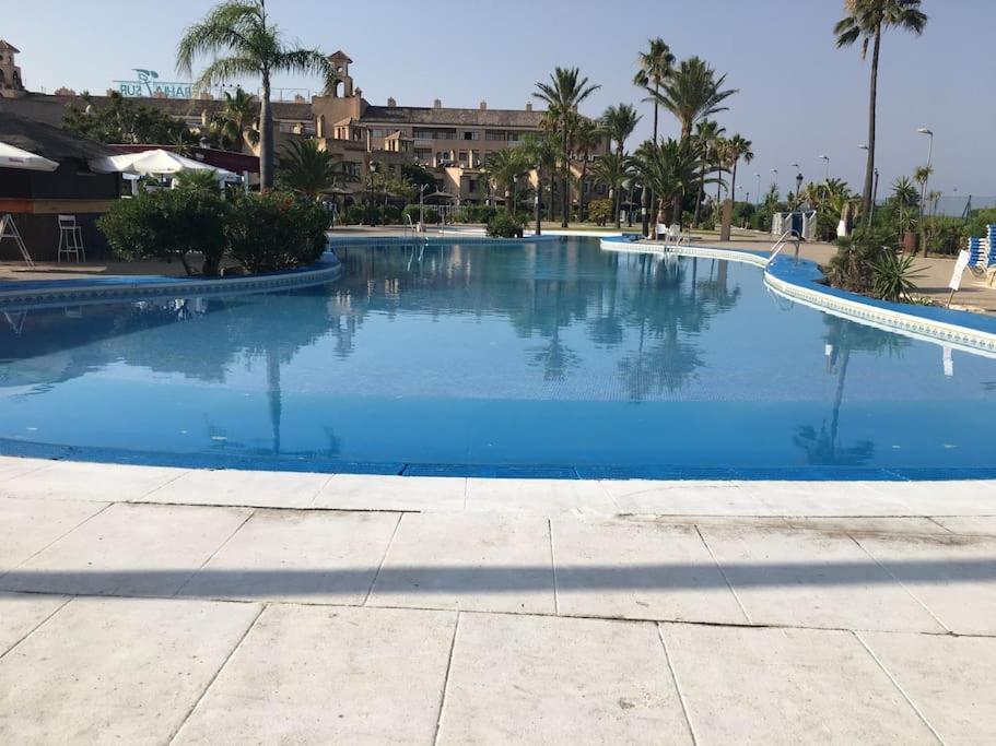 Moderno Apartamento En Bahia Sur 圣费尔南多 外观 照片