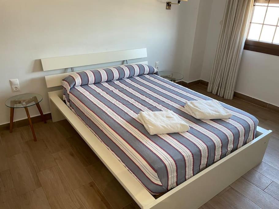 Moderno Apartamento En Bahia Sur 圣费尔南多 外观 照片